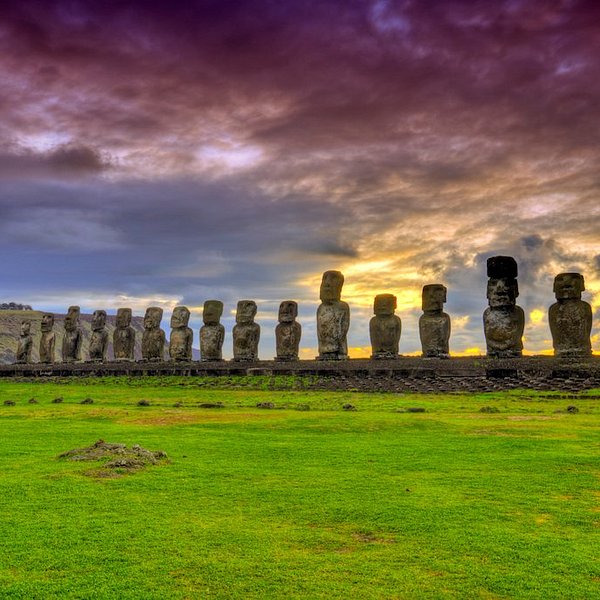 Ahu Vinapu, Easter Island
