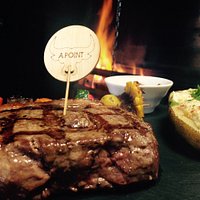 Faux filet d'Uruguay- Pomme de terre fermière sauce poirreau et brochette de légumes !