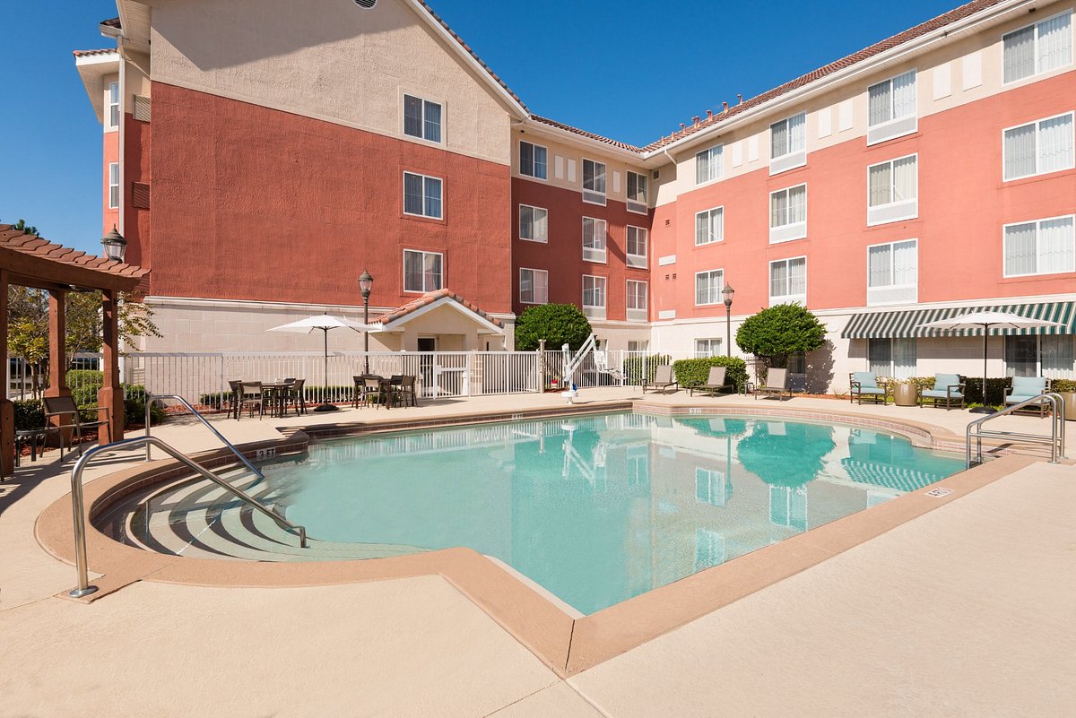 Homewood Suites by Hilton Jacksonville-South/St. Johns Ctr., hotel in Jacksonville