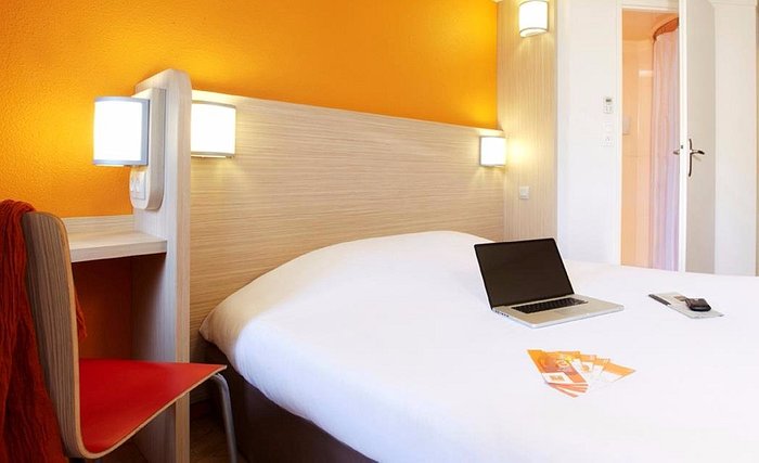 Hotel Premiere Classe Bordeaux Est - Lormont Rooms: Pictures & Reviews ...