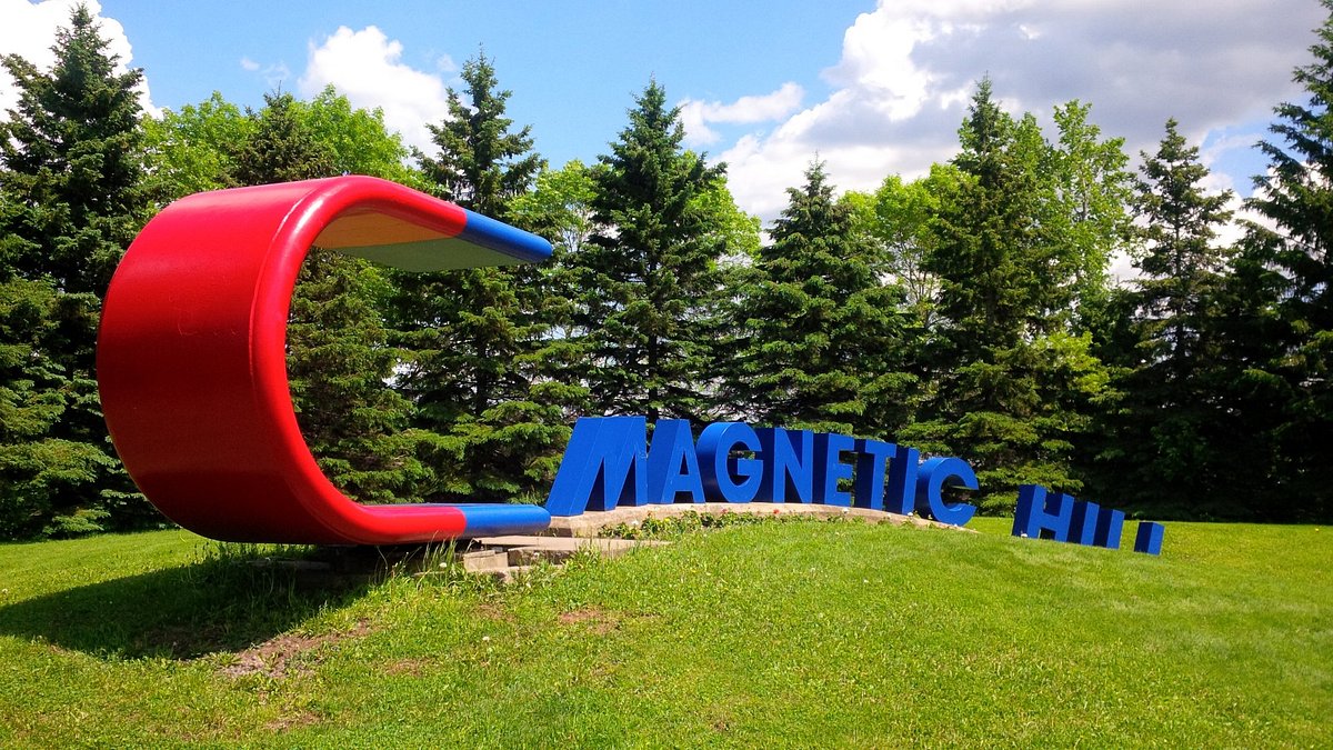 MAGNETIC HILL / #CanadaDo / Best Things to Do in Moncton