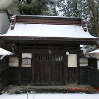 メイン・ゲート