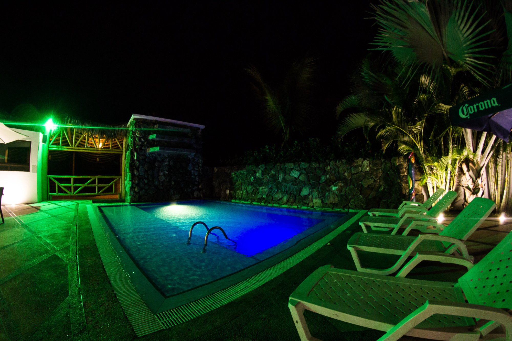 Hotel photo 5 of Dharma Beach.