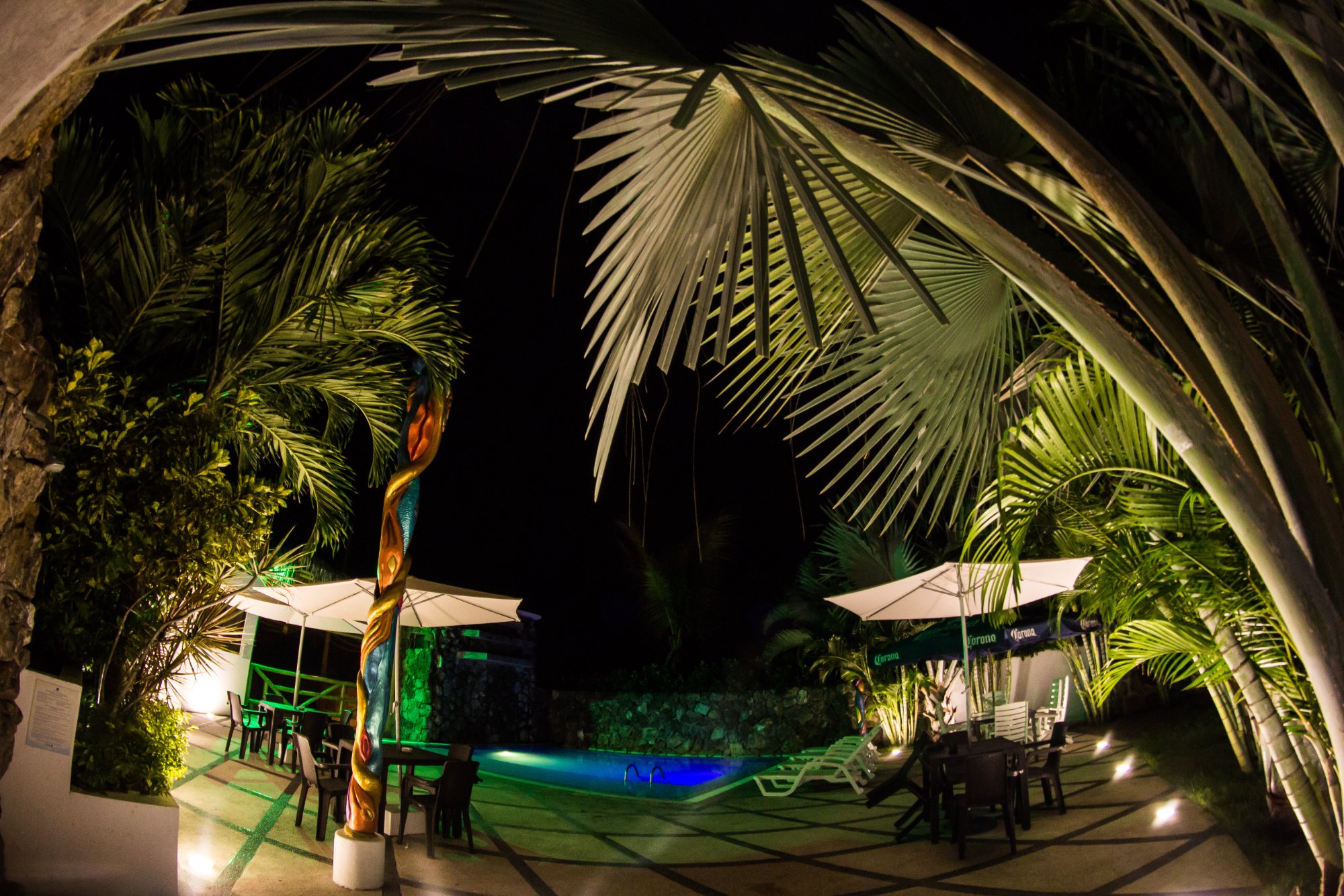 Hotel photo 9 of Dharma Beach.