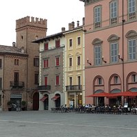 scorcio con torre
