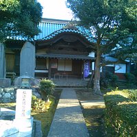 感応院境内