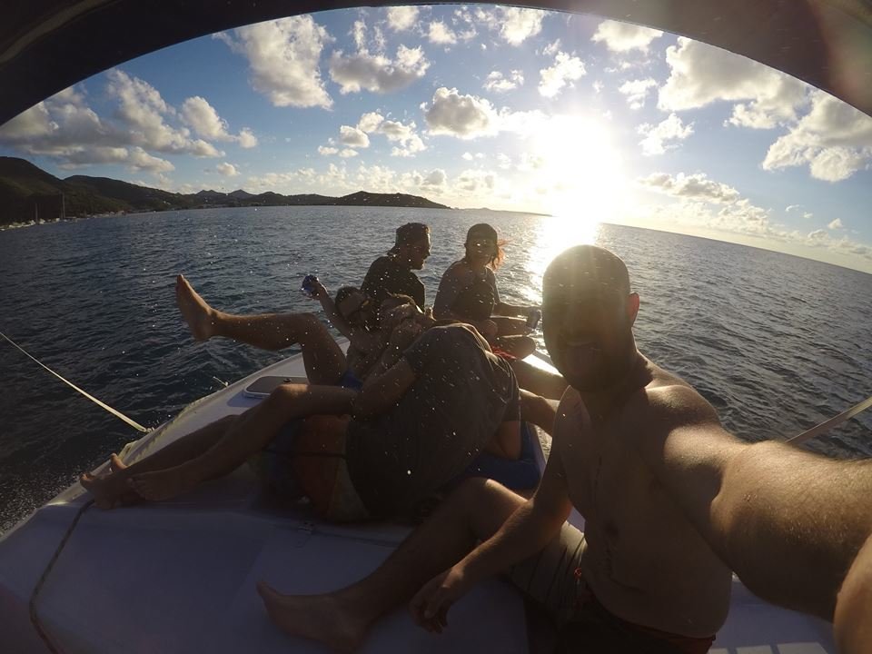 Happy Hour Charter - 마리고 - Happy Hour Charter의 리뷰 - 트립어드바이저