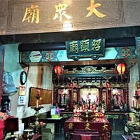 大眾廟內照