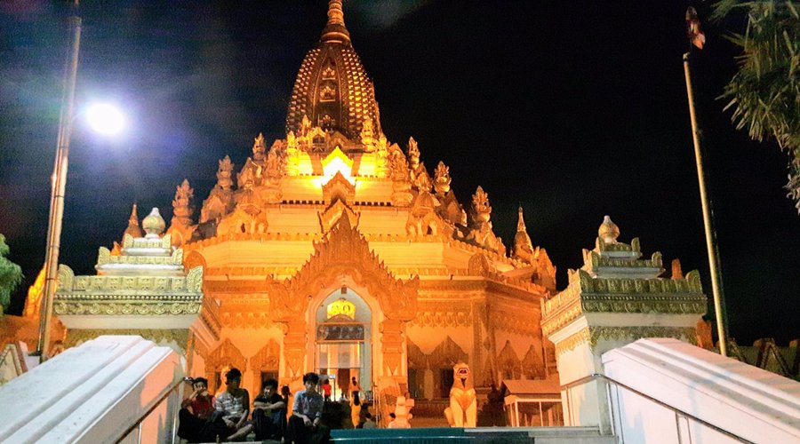Swe Taw Myat Pagoda