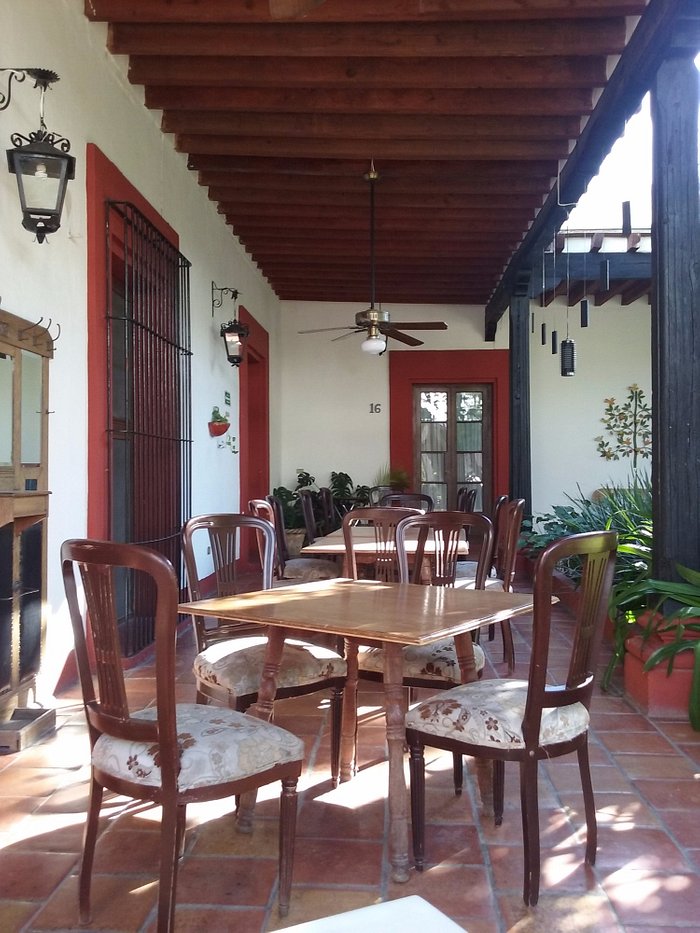 Hostal El Farol Hostal El Farol