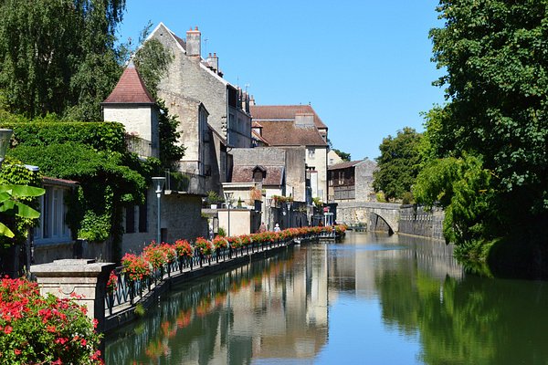 where to visit in jura france