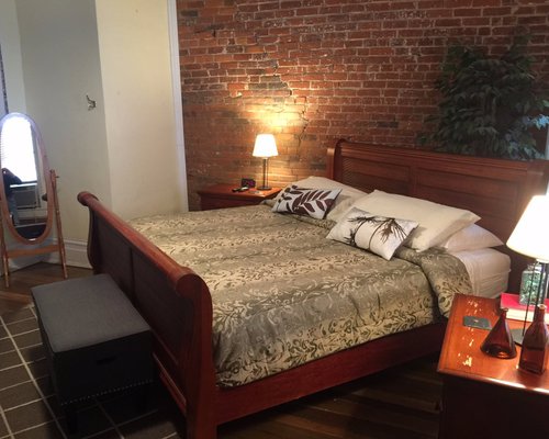 The 10 Closest Hotels To Paducah Riverwalk Tripadvisor Find Hotels Near Paducah Riverwalk