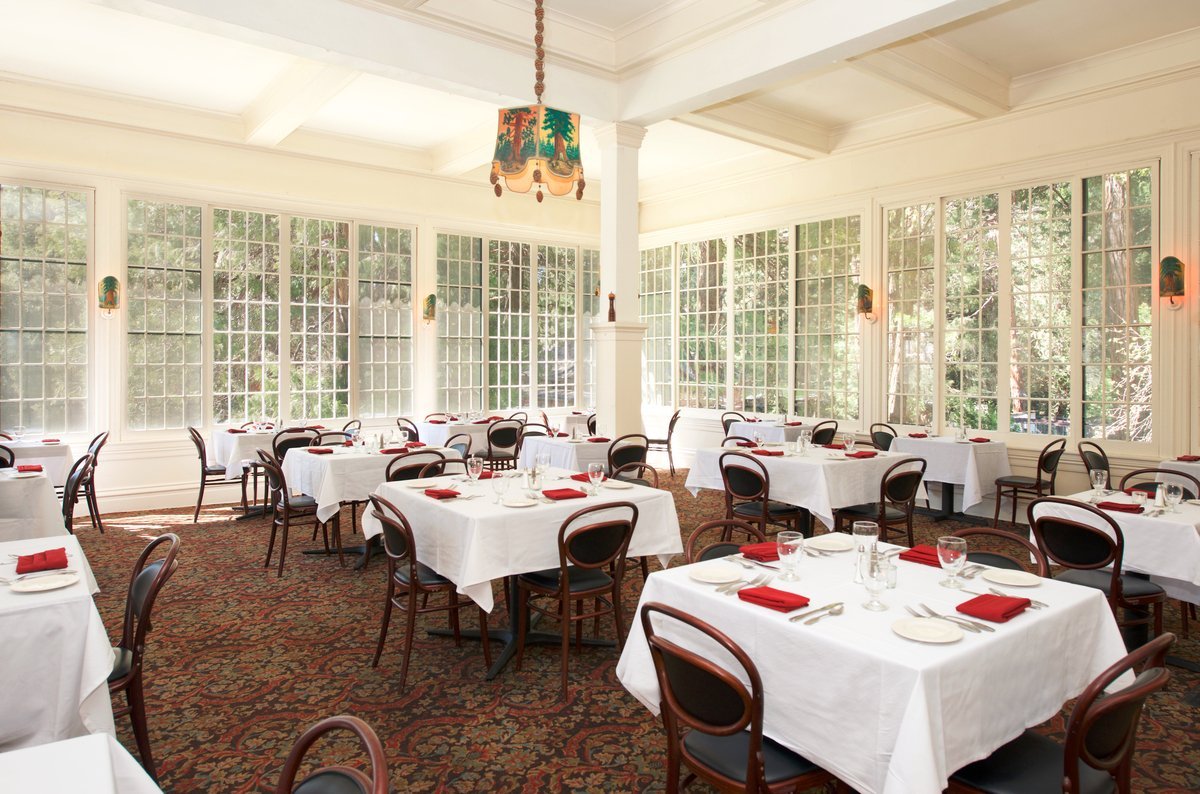 Wawona Hotel by null