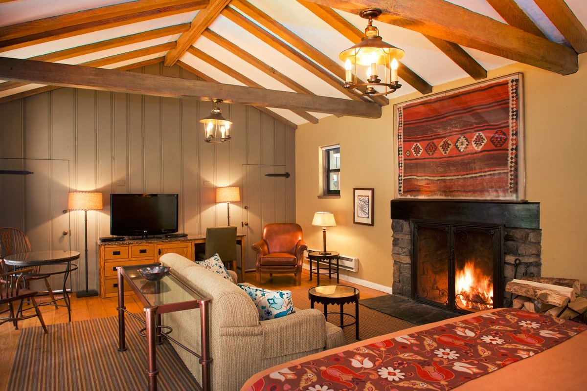 The Ahwahnee by null