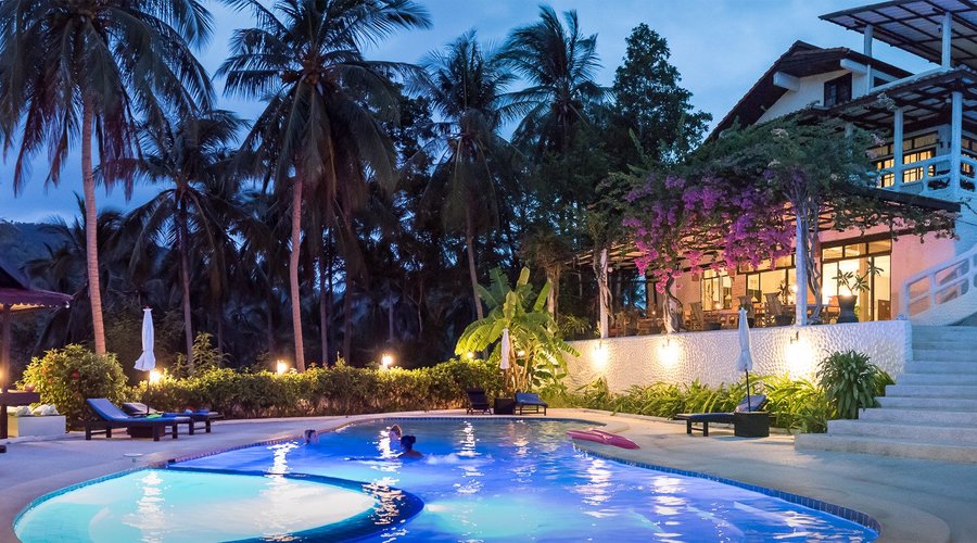pool area and villa l view