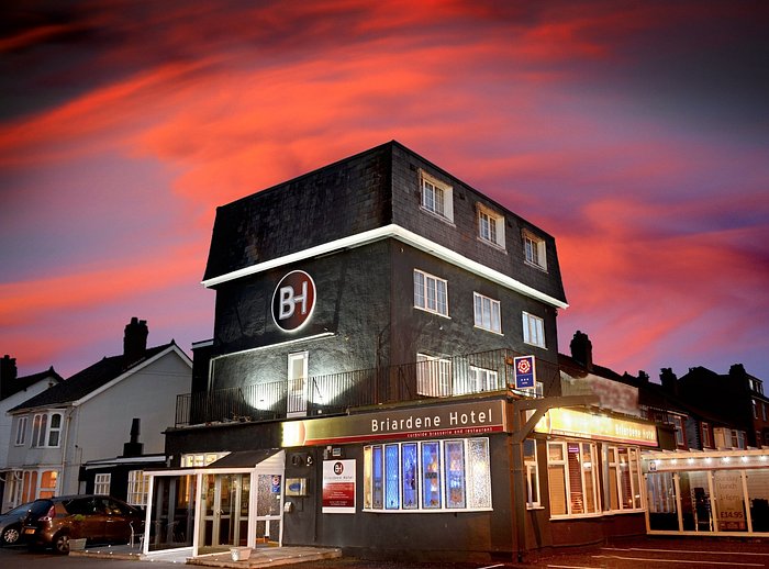 Briardene Hotel - UPDATED 2024 (Thornton Cleveleys, England)