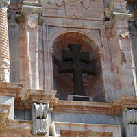 Frente de la Iglesia