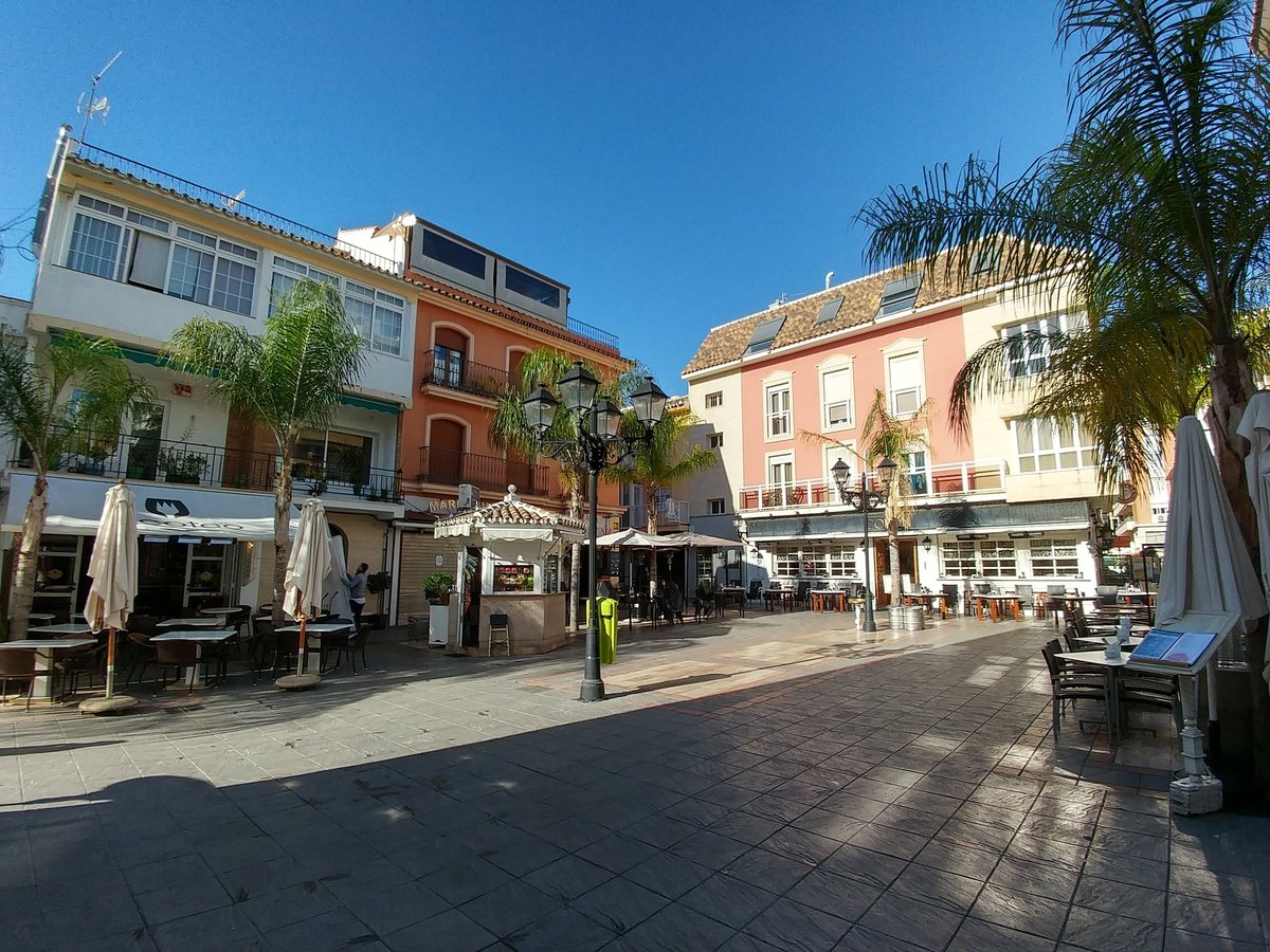 LA PLAZA DE LOS CHINORROS (Fuengirola) - All You Need to Know BEFORE You Go