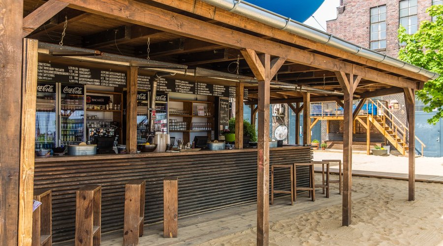 Badeschiff Bar