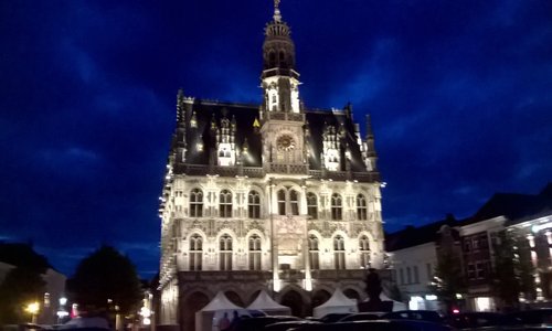 Stadhuis van Oudenaarde op 11km 