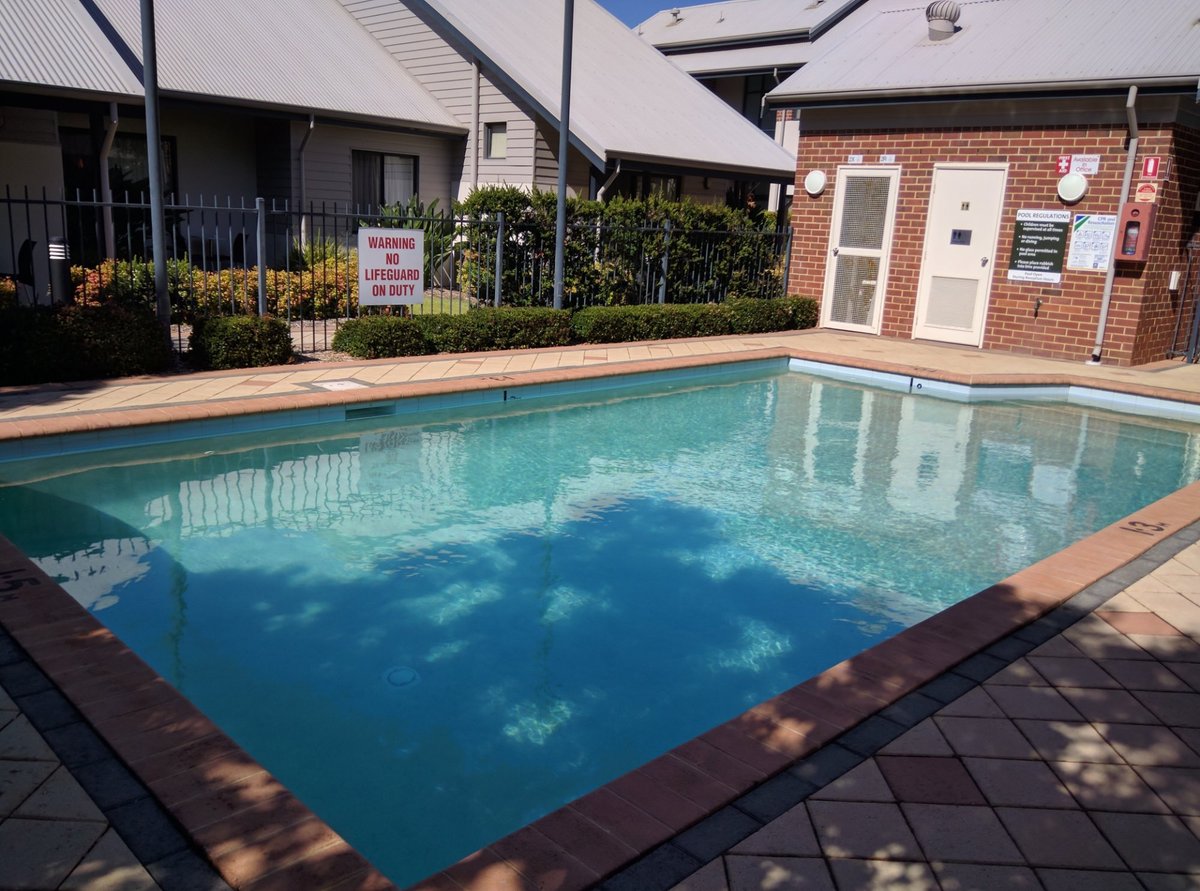 Quest Bunbury Apartment Hotel Pool Pictures & Reviews - Tripadvisor