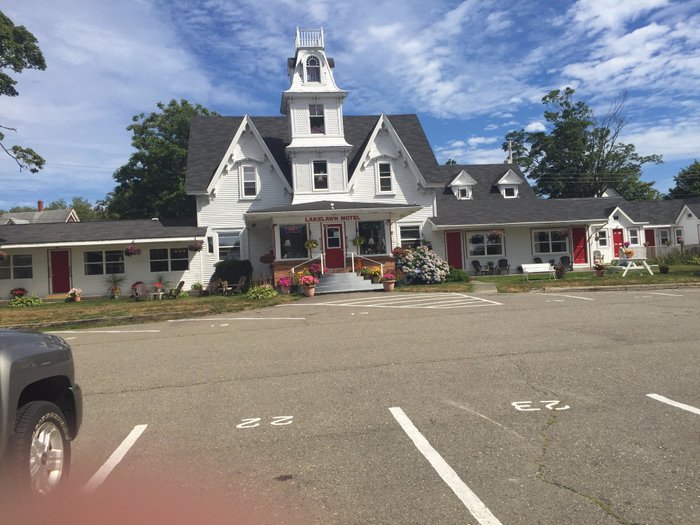 LAKELAWN B&B MOTEL - Updated 2024 Prices & Reviews (Yarmouth, Nova Scotia)