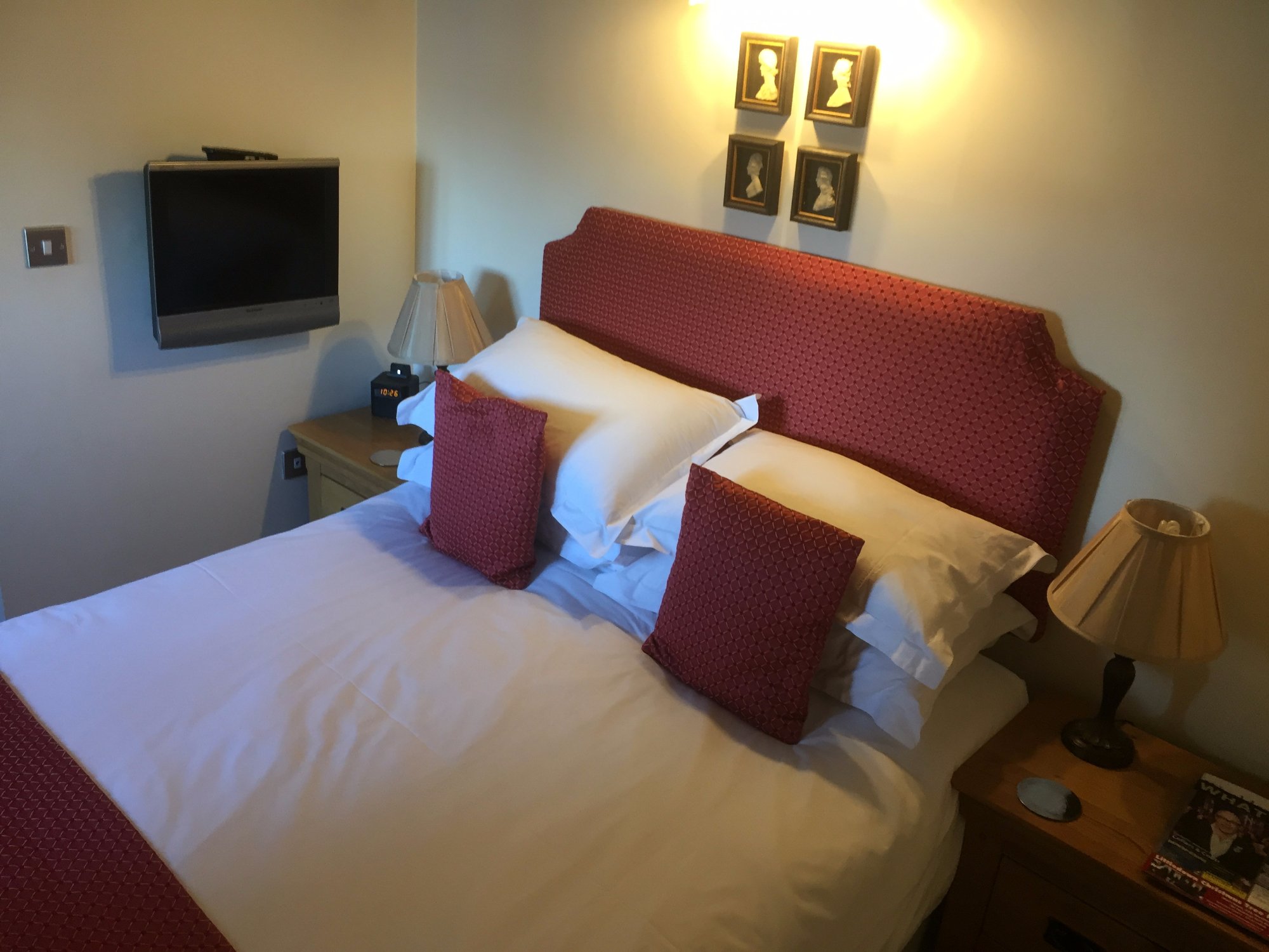 Hotel photo 10 of Willow Tree House.