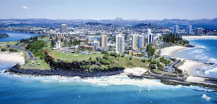 The twin towns of Tweed Heads-Coolangatta from air, state border of NSW and Queenstown