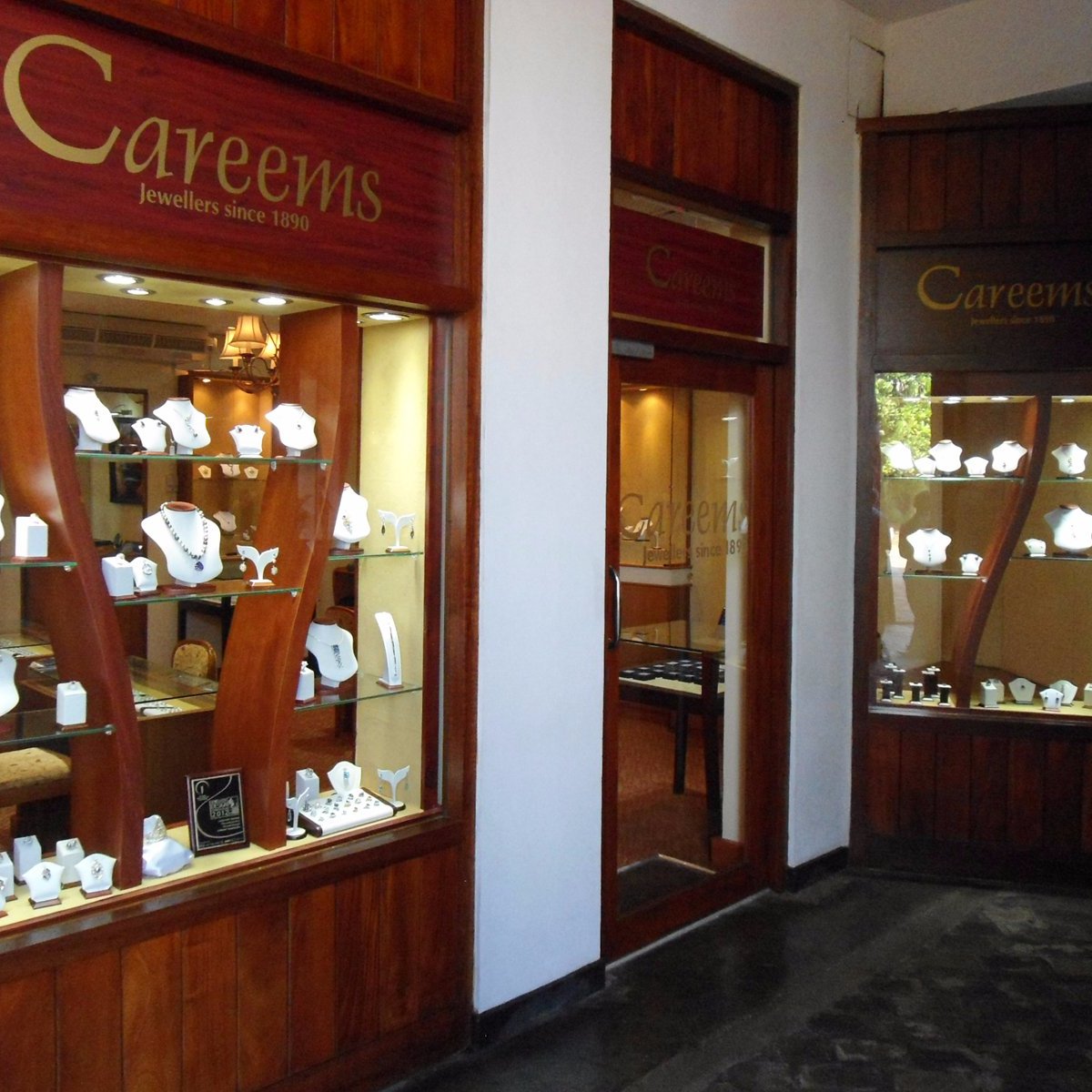 CAREEM JEWELLERS (2024) All You Need to Know BEFORE You Go (with Photos)