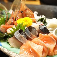 ■Assorted sashimi ■刺身盛り合わせ