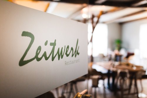 Zeitwerk image 4 - Full view