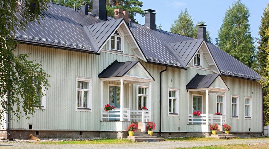 B&B Kuuksenkaari has two apartments with fully equipped kitchen and private bathroom.