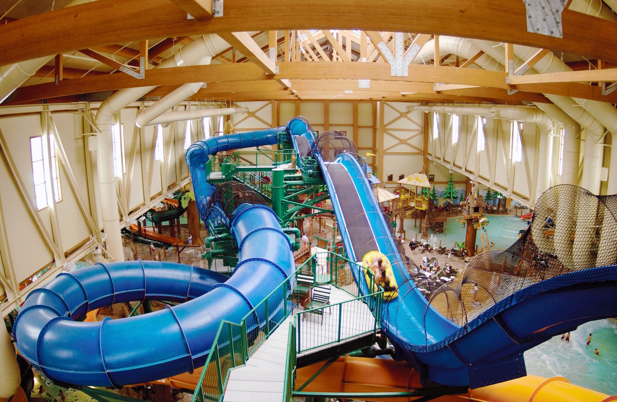 GREAT WOLF LODGE WATER PARK RESORT Updated 2024 Reviews Photos Prices   Niagara Rapids Run Waterslide 