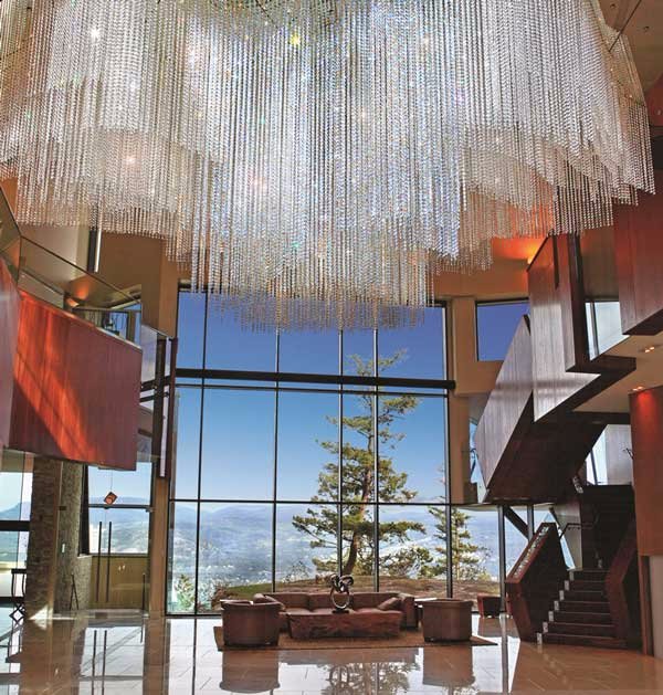 Swarovski crystal discount hotel canada