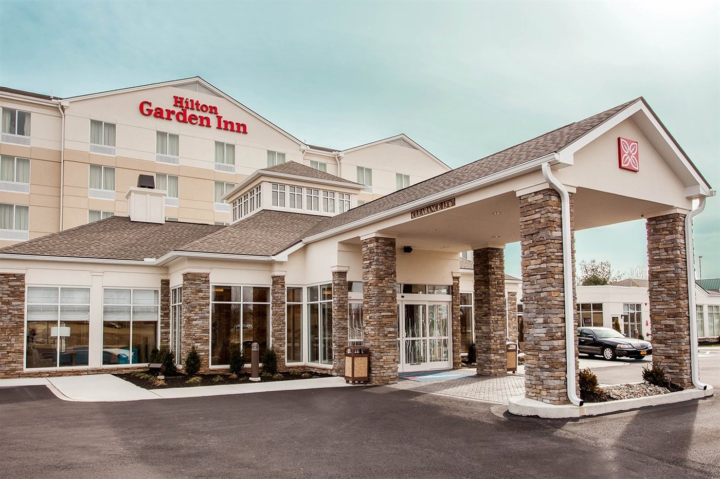 HILTON GARDEN INN SPRINGFIELD 198 (̶2̶7̶5̶) Updated 2024 Prices