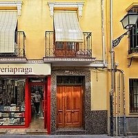 Fachada, Calle Gracia