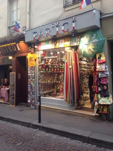 Discover the Best Tourist Souvenir Shops Near You