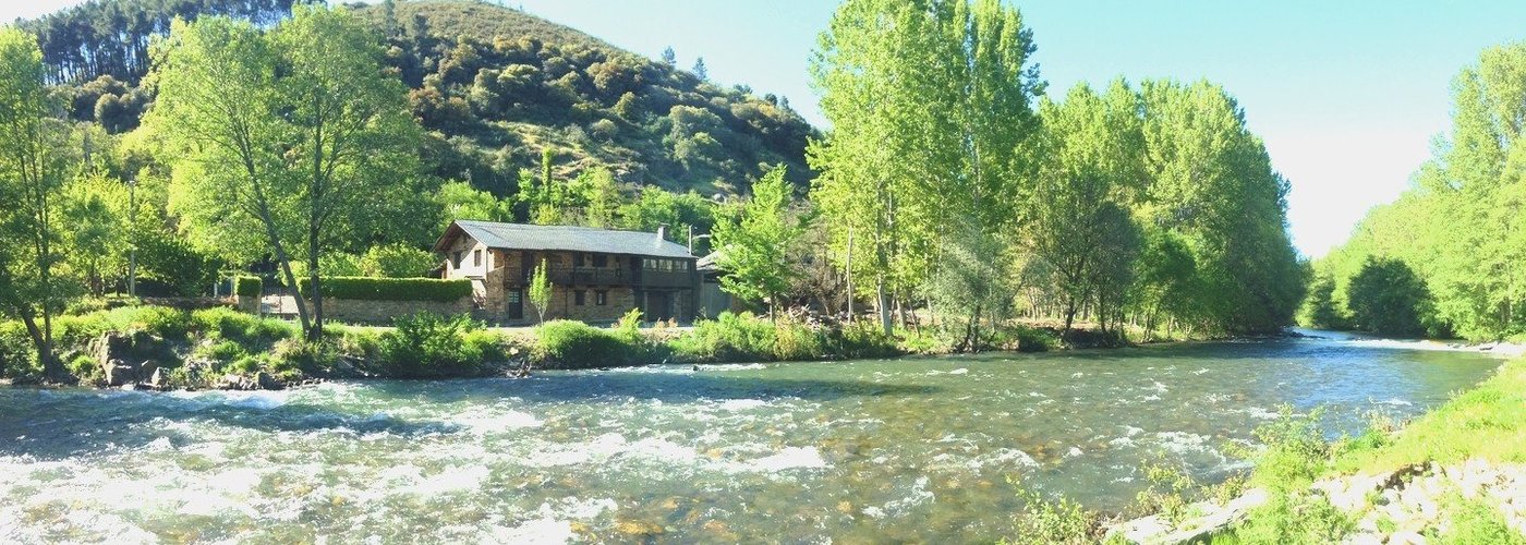 Río Cúa, ruta a la mina de oro romana de los Lagos de Villabuena