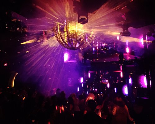 The Chillest Las Vegas Clubs and Bars