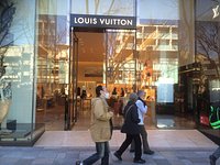 Louis Vuitton Espace - Shibuya, Tokyo - Japan Travel