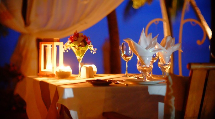 A romantic Candle Light Private Dinner 