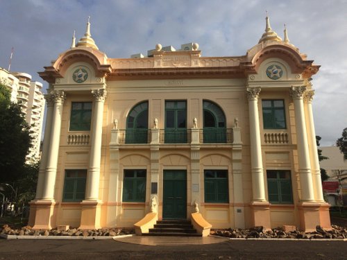 Onde fazer caminhada em Uberlândia?