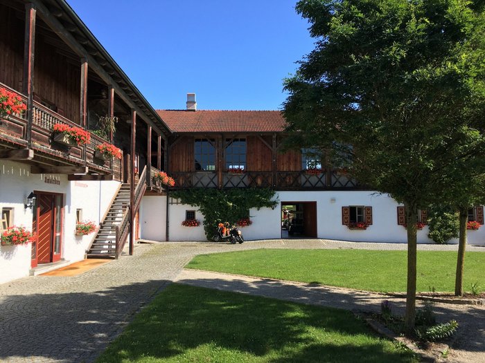 BRUNNWIES ESTATE - Prices & Inn Reviews (Haarbach, Germany)