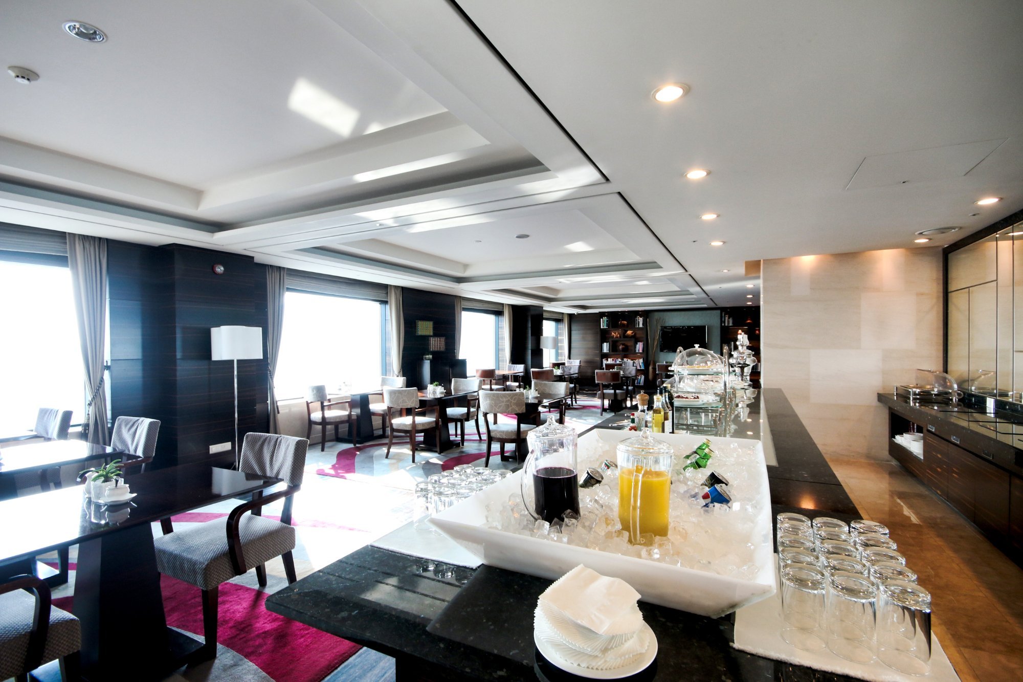 LOTTE HOTEL BUSAN by null