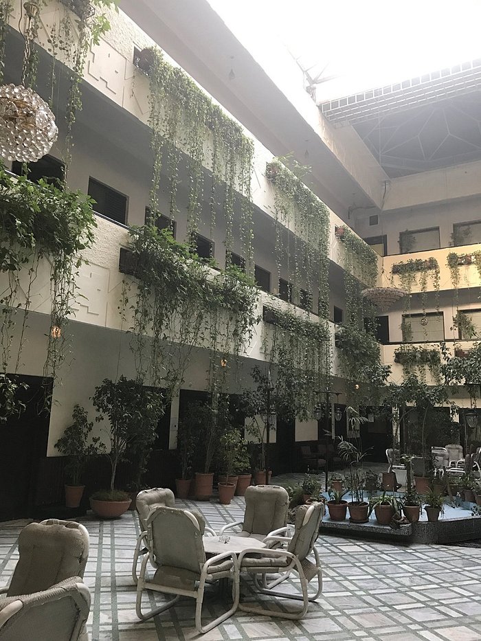 GREEN'S HOTEL RESTAURANT (Peshawar) - Hotel Reviews & Photos - Tripadvisor