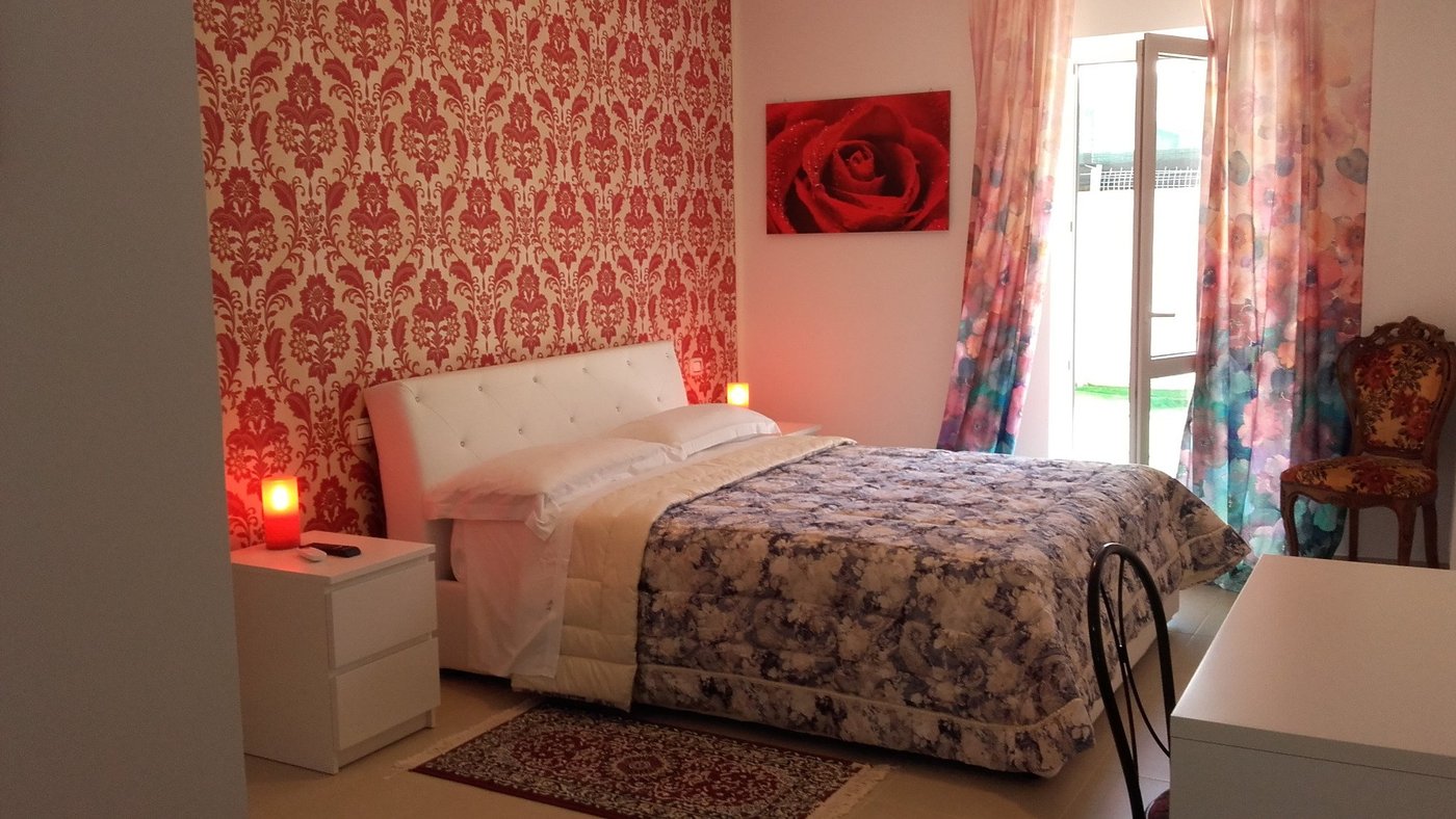 Le Tre Rose Bed & Breakfast - Reviews & Photos