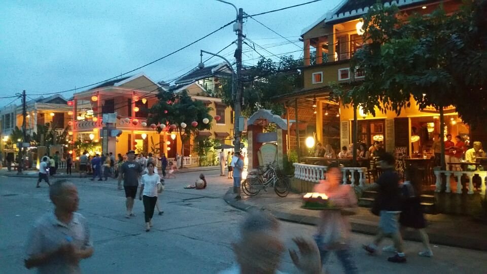 Hoi An Night Market - All You Need To Know Before You Go