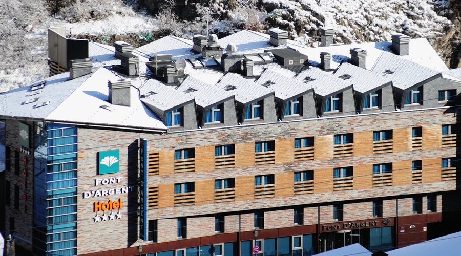 Hotel Font d'Argent Canillo 4*, en el centro de Canillo