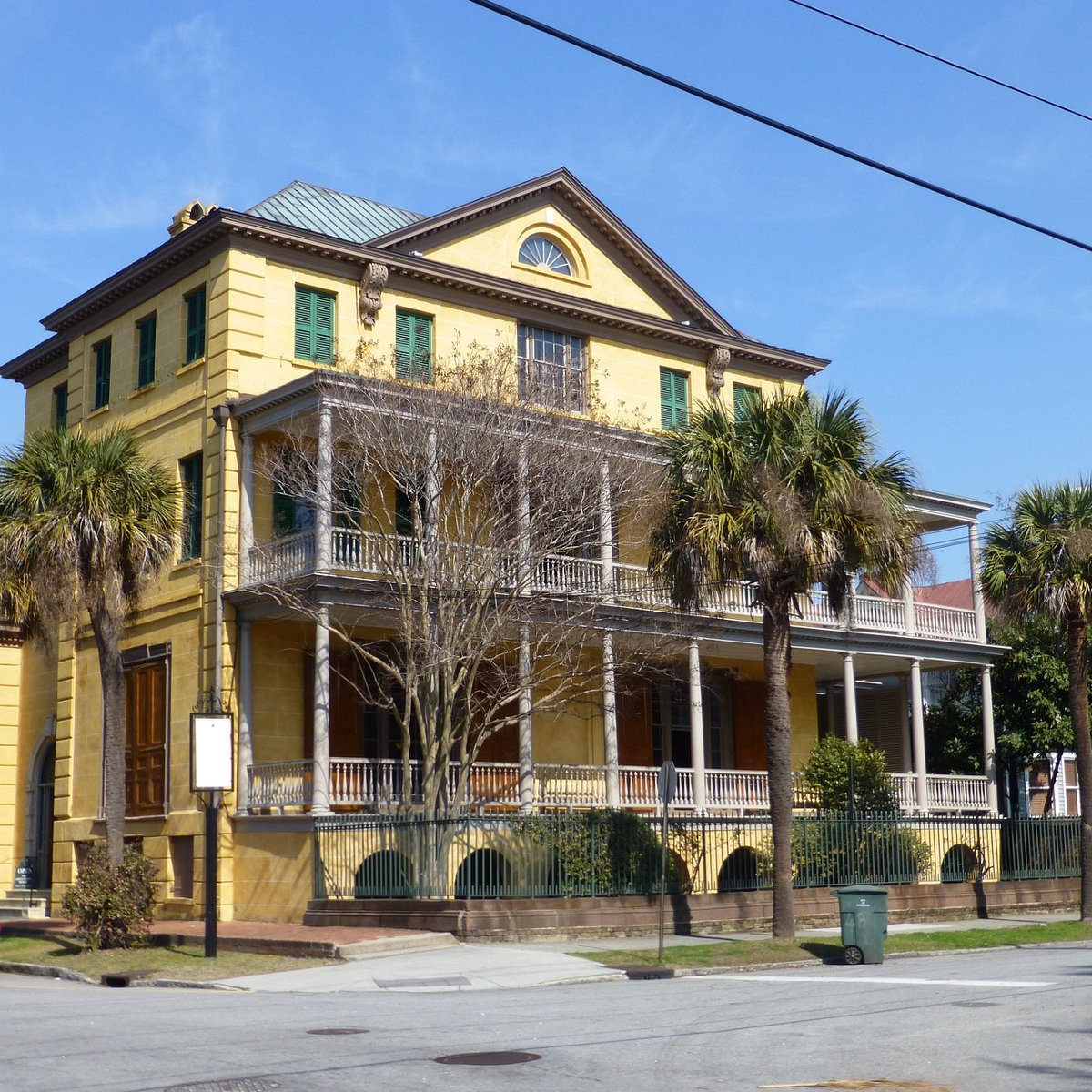 charleston sc tourist bureau