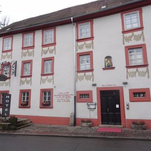 Das Hotel in einem Gebäude vom XVI Jahrhundert